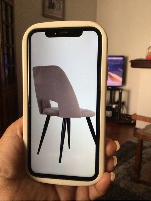 Conjunto de 4 cadeiras novas aveludadas ,ver fotos