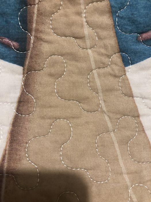 Colcha reversível para cama de corpo e meio