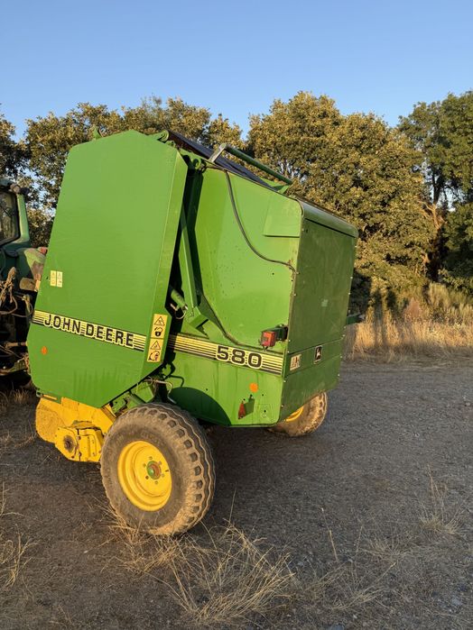 Enfardadeira John Deere 580