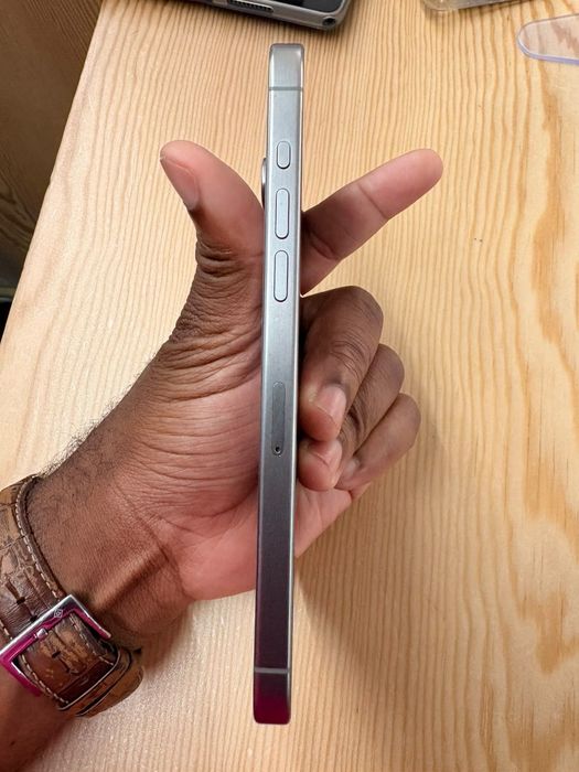 iPhone 15 pro max 512gb