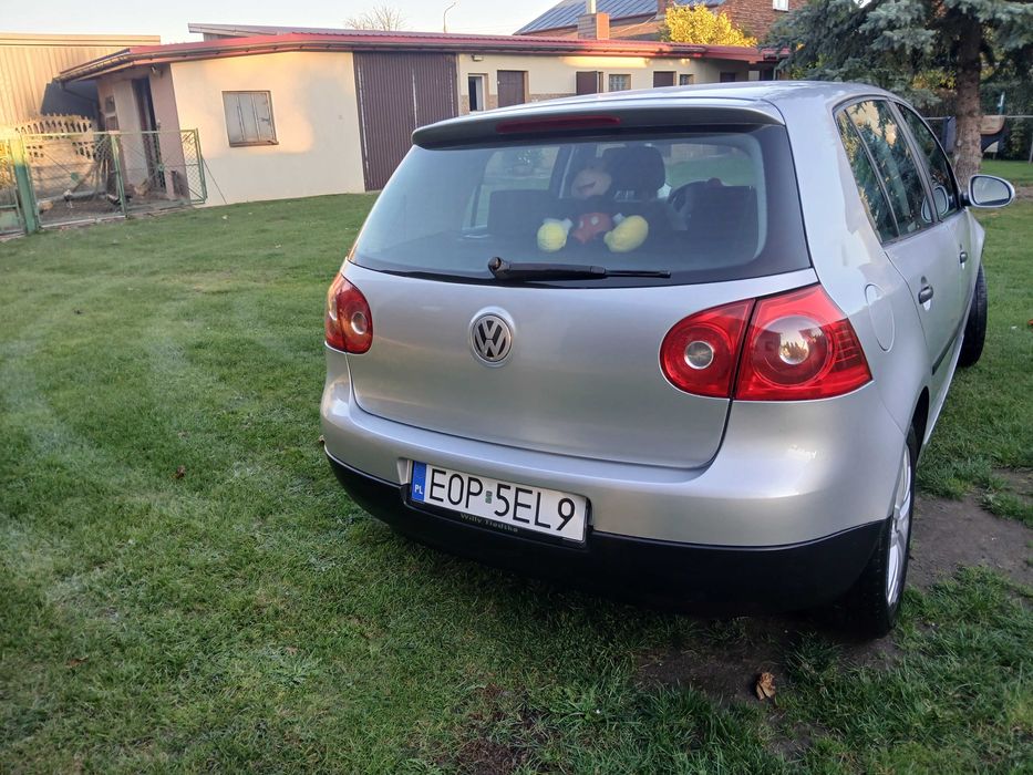 Sprzedam volkswagen golf 5