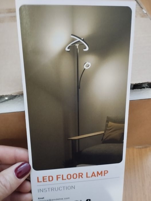Lampa podłogowa nowa