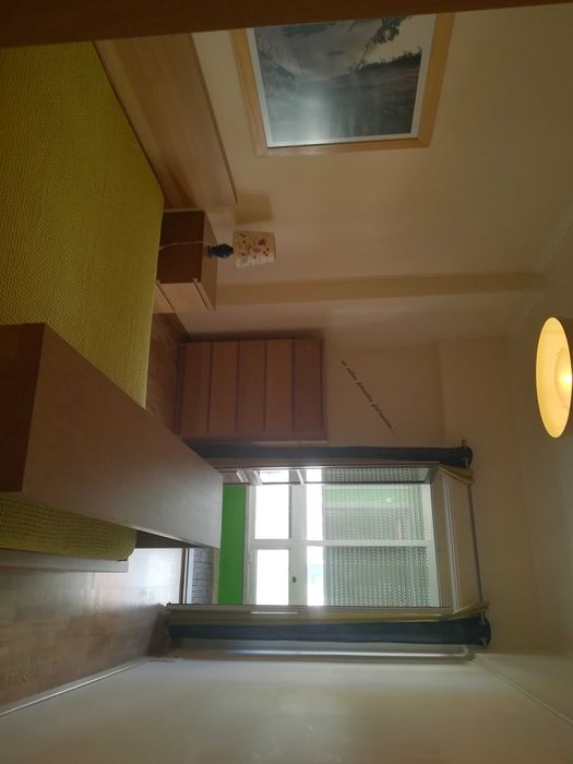 Apartamento T2 Praça Campo Pequeno c/Elevador Mobilado e Equipado.