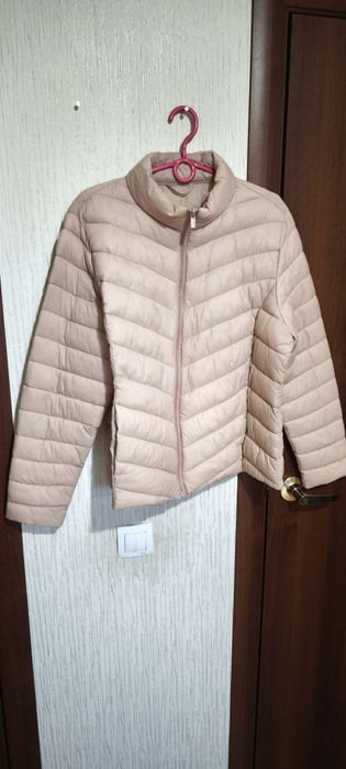 Женские курточки пуховики