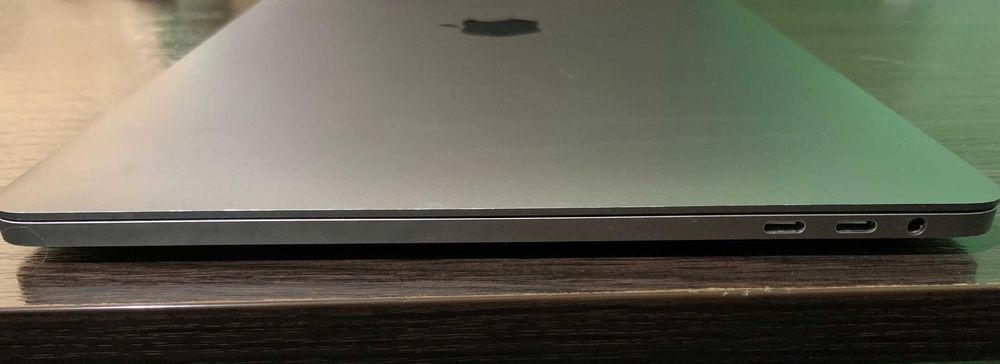 MacBook Pro Space Gray
