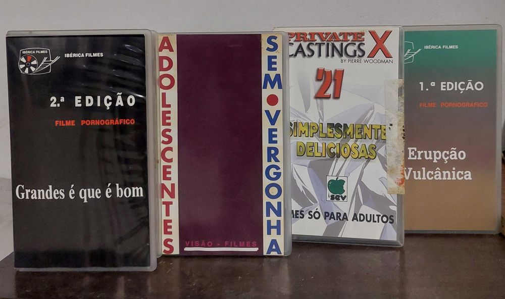 Filmes originais em cassetes VHS