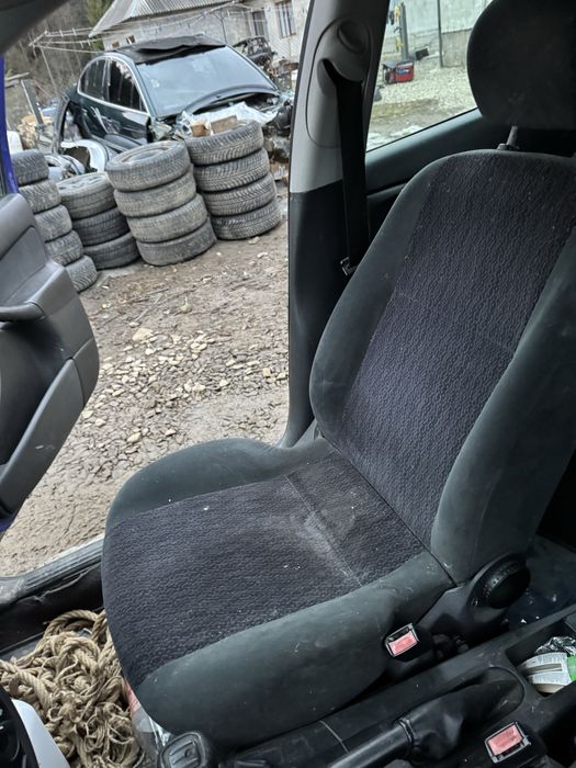 Розборка Ford Focus MK1 1.8 TDDI 66kw/74kw C9DA універсал разборка