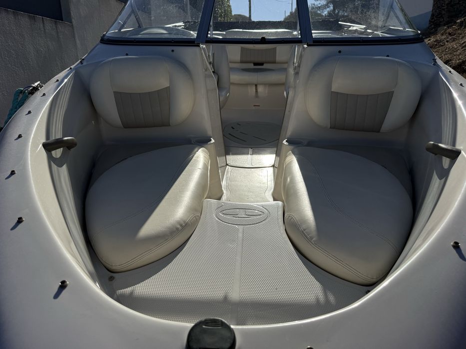 Tahoe Tracker Marine Mercruiser 135cv - 6 lugares
