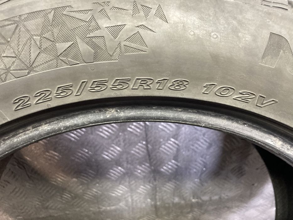 Opony zimowe Nexen 225/55/18 2szt.DOT.2221 Wysyłka/Montaż
