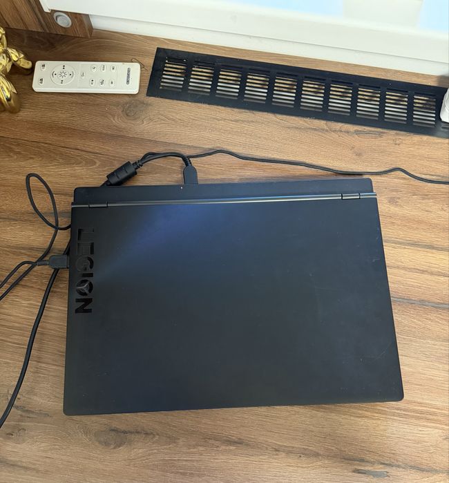 Lenovo Legion i5-9300H RAM 16 gb 144Hz SSD 1TB  GTX 1660 Ti  (6GB)