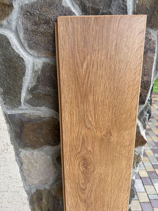 Продам вологостійкий ламінат