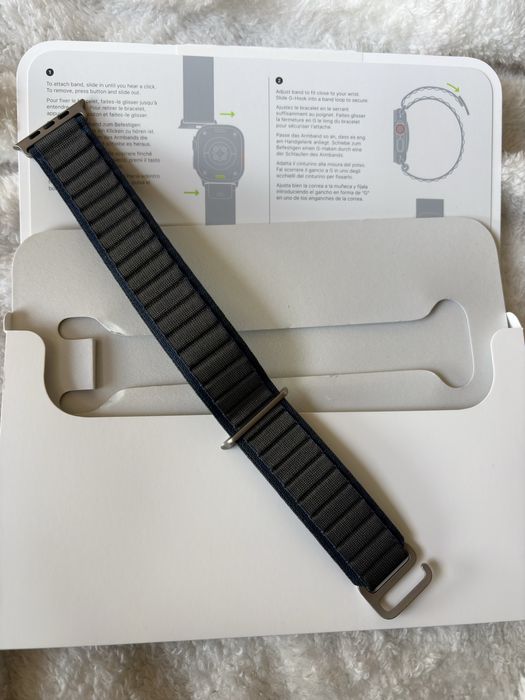 Bracelete Apple - Blue Alpine Loop - 49 mm - M - Titânio natural