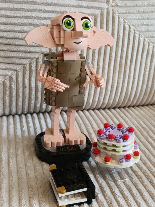 Конструктор LEGO Harry Potter Добі домашній ельф (76421)