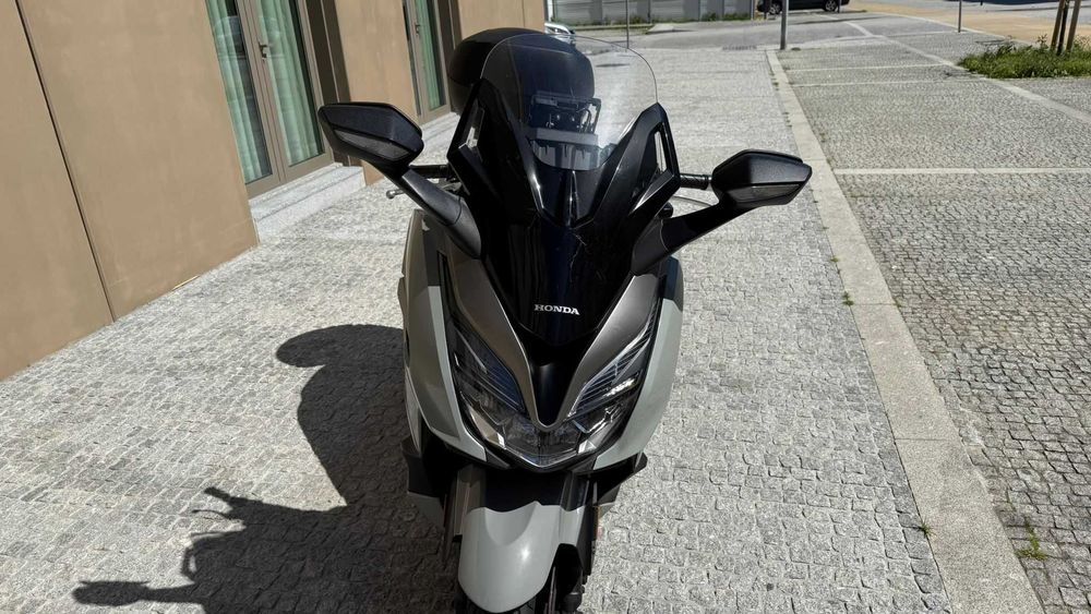 Honda forza 350 abs bluetooh extras nacional
