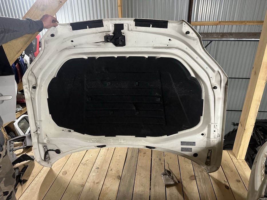 Audi Q7 4L (Крило,Капот,Фара,)Ауді ку 7