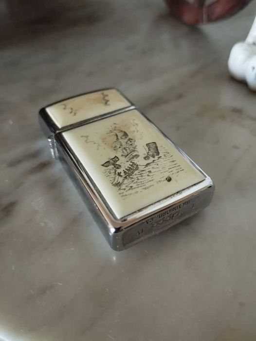Isqueiros ZIPPO (Vários)