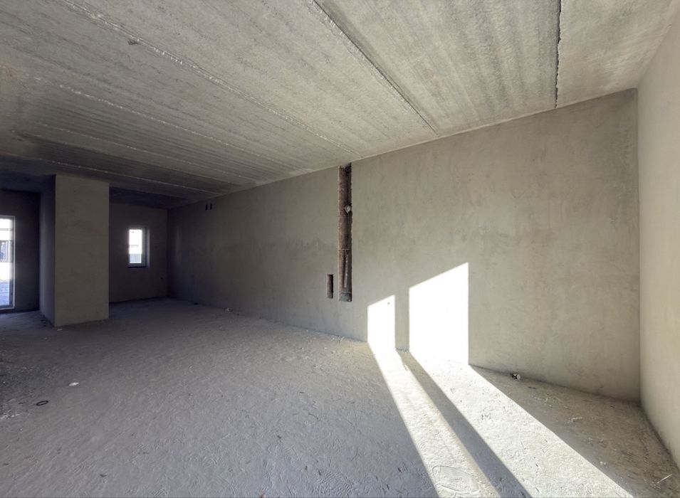 Продаж таунхауса в с. Крихівці, готовий до ремонту