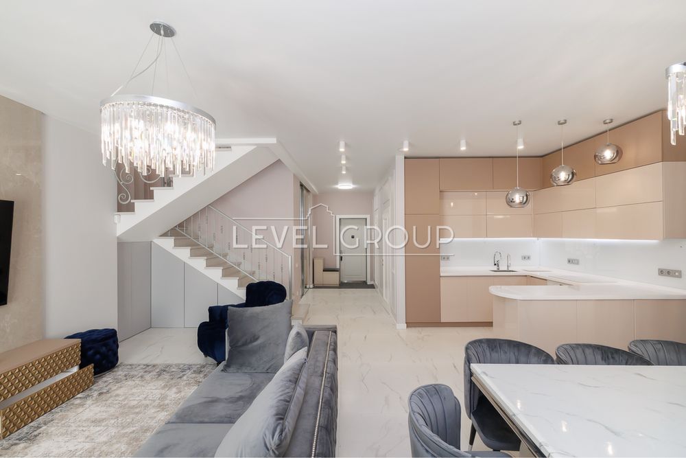 Новий, сучасний будинок в лісі. Буча, Ворзель, Стояна, Гореничі