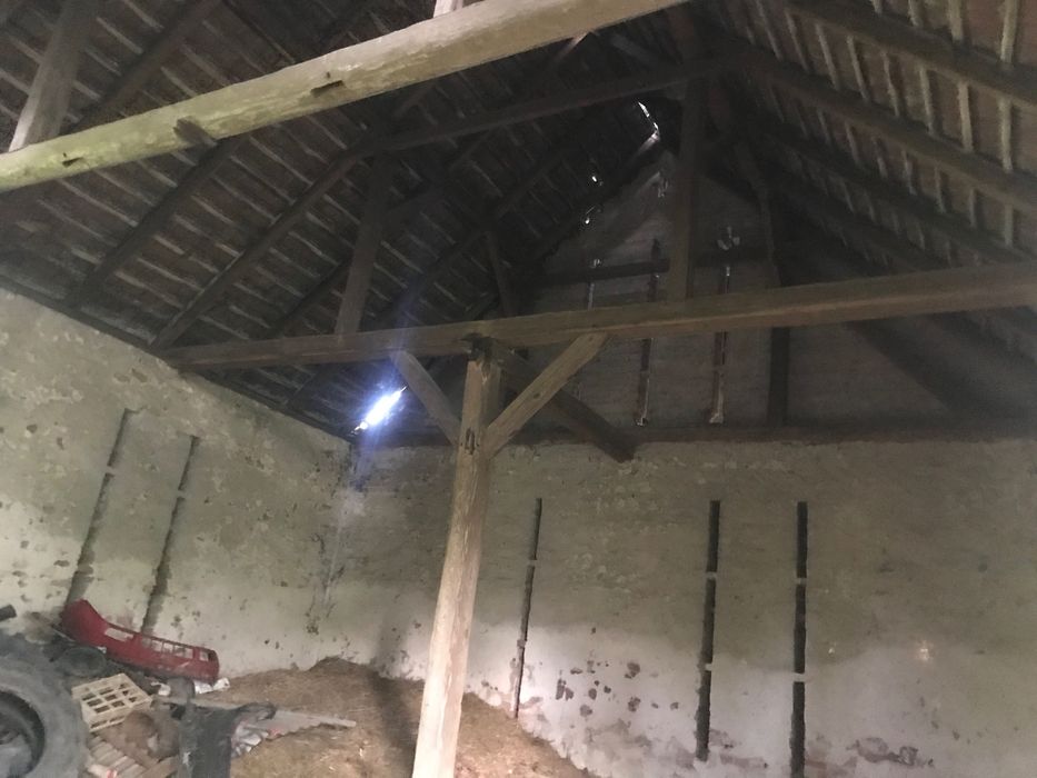 Działka budowlana z zabudowa