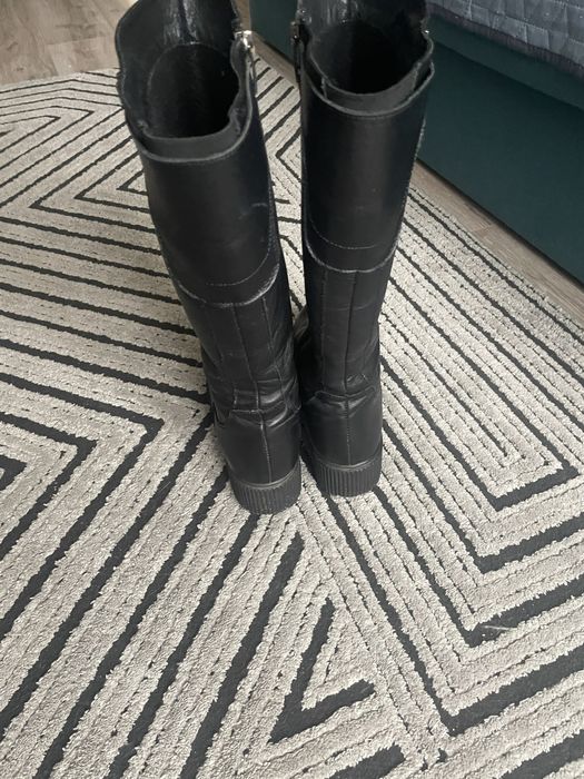 Кожаные сапоги трубы