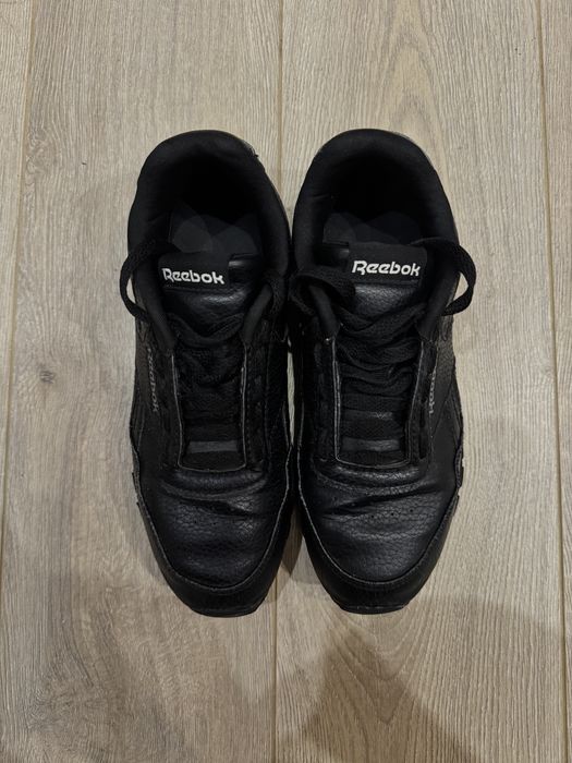Шкіряні кросівки Reebok 34 розмір