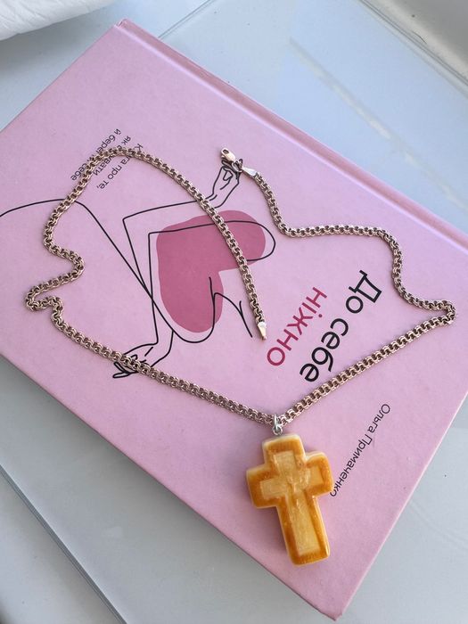 Золота цепочка  Бісмарк з хрестиком  ннобмін на 17 pro або pro max