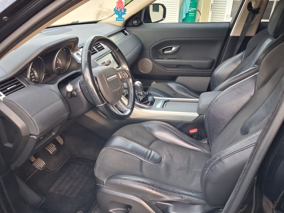 Range rover ivoque