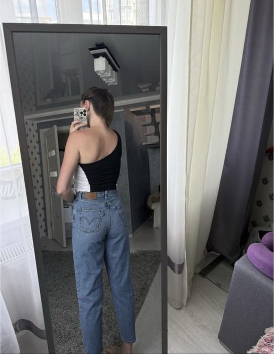 Джинси levis ribcage straight