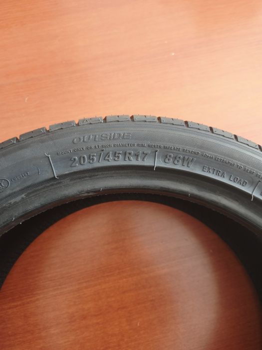 Pneu Road Roadcruza 205/45R17