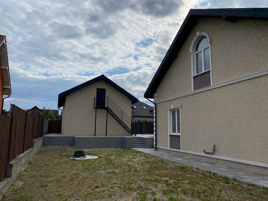 Комфортний будинок на 20 сотках в с. Білогородка