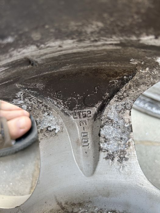 Диски Мерседес Мл ML R17 8J ET52