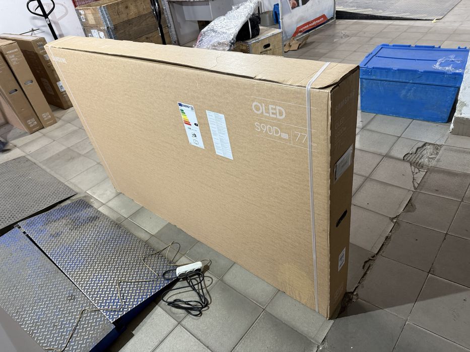 Телевізор Samsung OLED QE-83S90D, 77S90D, 65S90D, 55S90D