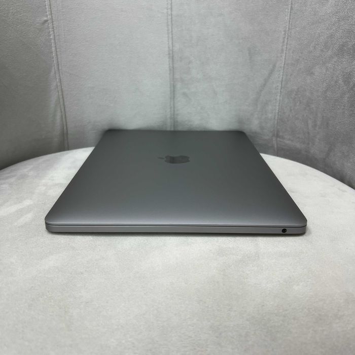 macbook pro i7 16gb - купити ноутбуки Apple - Ціна на OLX.ua
