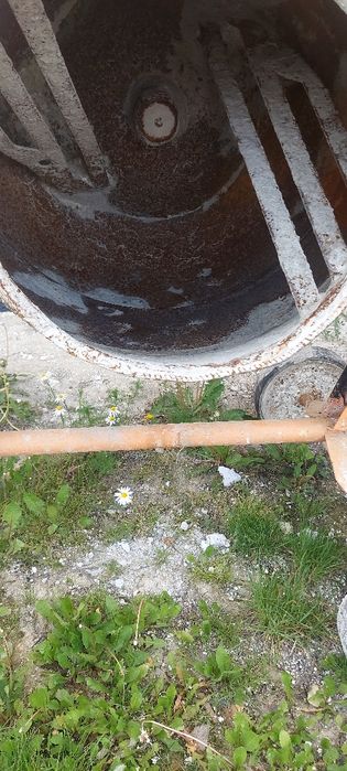 Dużą Betoniarka Mieszalnik Wywrot Na Korbkę 380v Transport