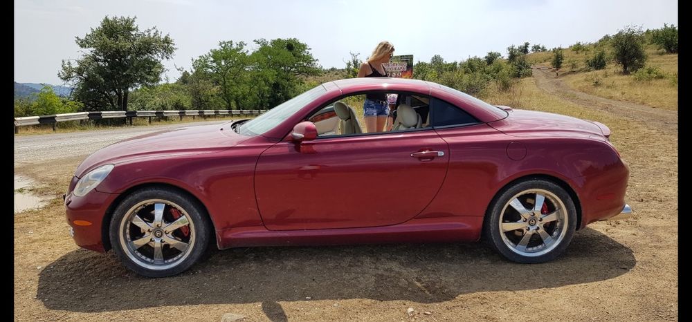 Lexus кабриолет 4,3 куба