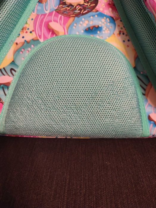 Używany plecak Majewski ST.RIGHT donuts + piórnik