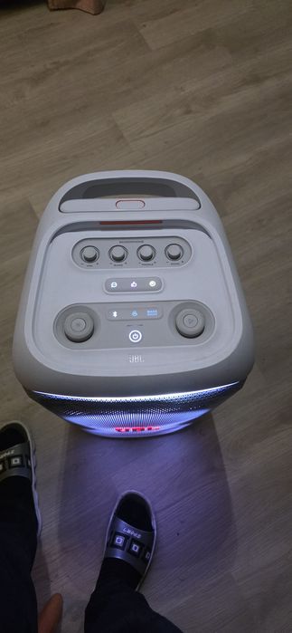 Jbl partybox 320 《Белая》