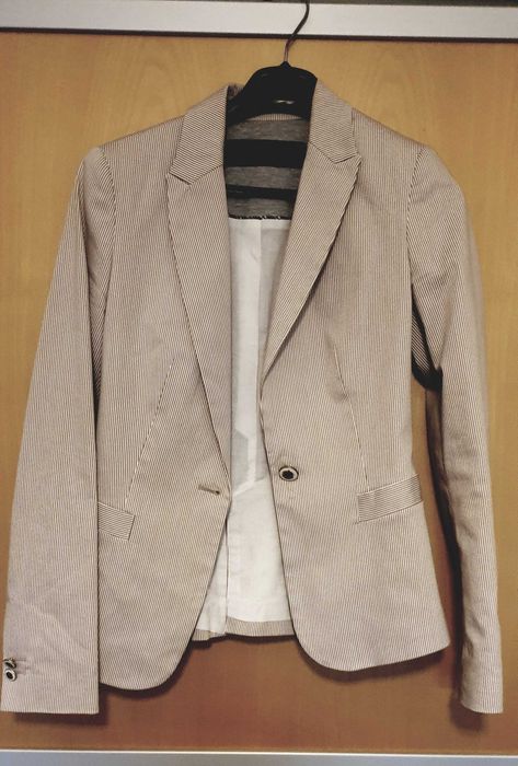 Blazer às riscas ZARA, muito elegante!