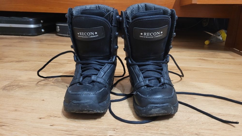 Buty snowboard(na deskę) rozmiar EU:34 MP:22 US:3 (Recon)