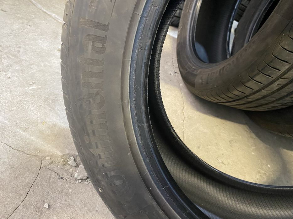 225/55r 19 Continental premium Contact 6