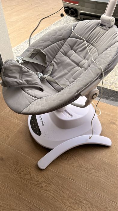 Esperguiçadeira Cadeira de embalar lionelo