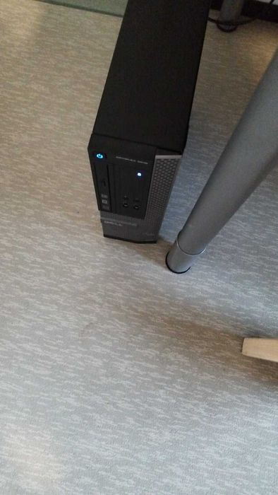 Компьютер Dell D04S