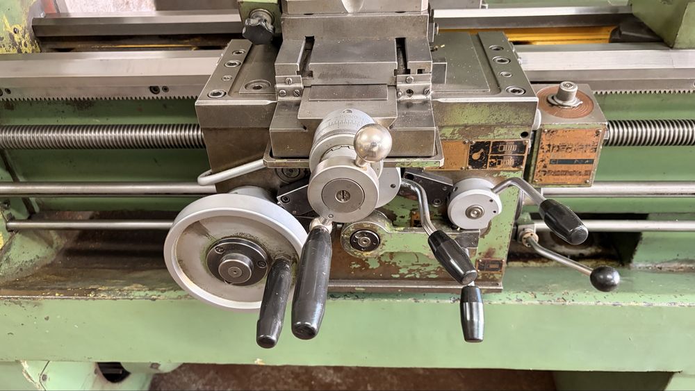 Torno mecanico T U M 35