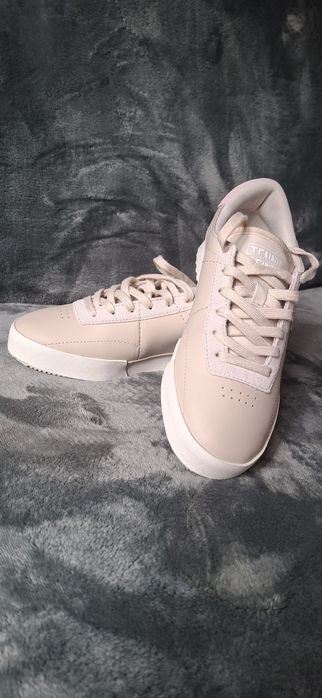 Sneakersy Lacoste Aura 38