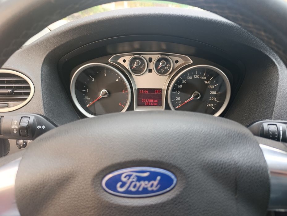 Focus 2008 1.6 gasoleo km 220 — photo 2