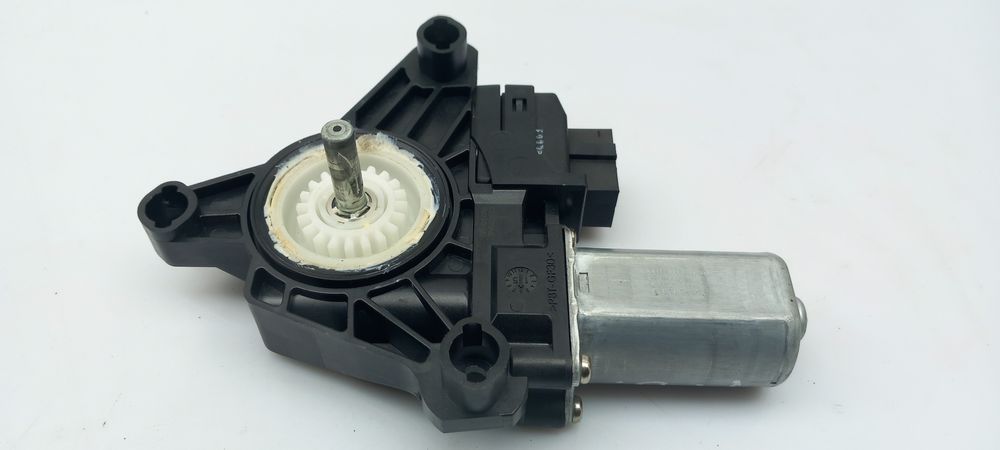Motor vidro trás direito MERCEDES-BENZ Classe C Carrinha (S205)