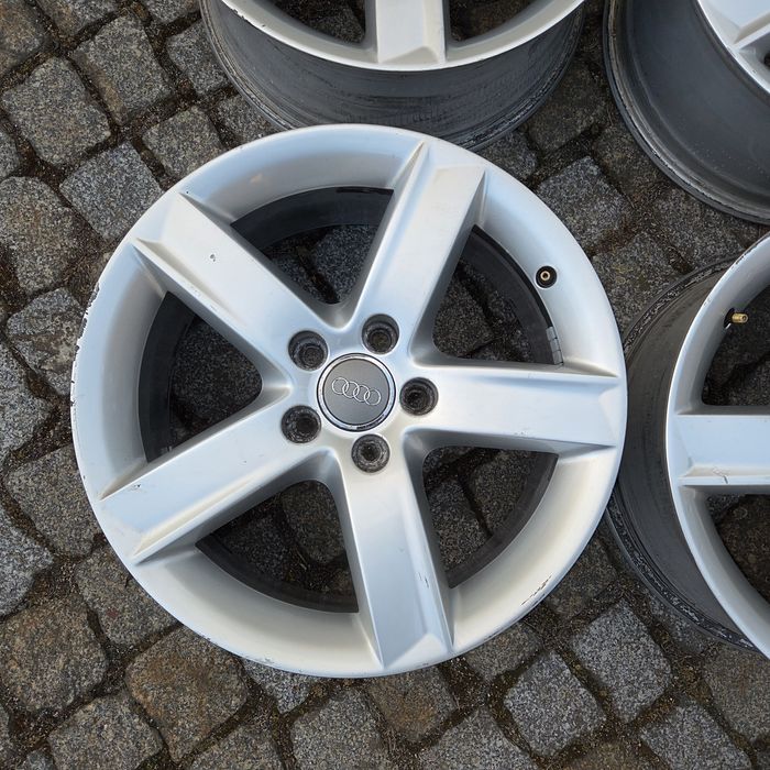 Oryginalne felgi Audi 17 5x112 A4,B6,B7,B8,A6,A3 Alufelgi