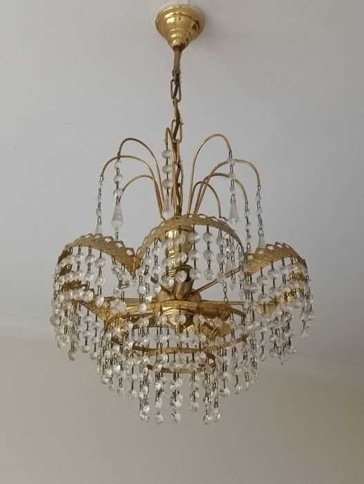 Candeeiro de tecto em Cristal