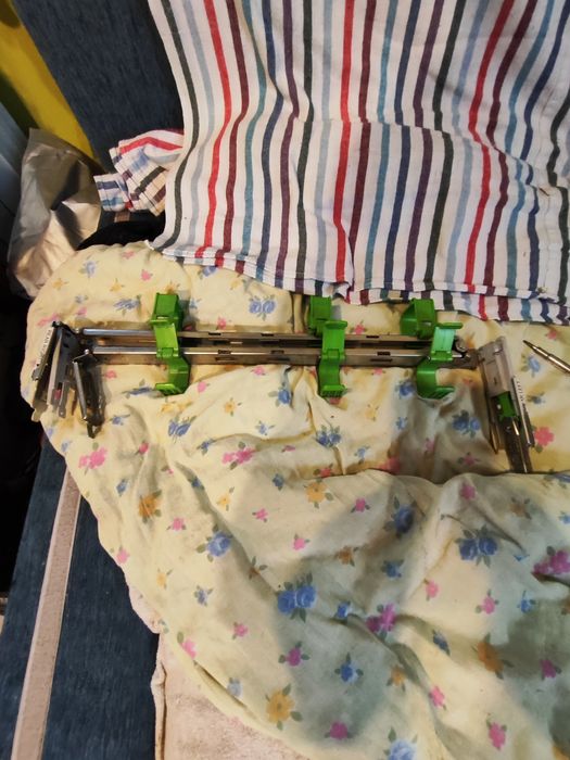 Szafa rack 19" moduł dodatkowy prowadnicy serwerowej