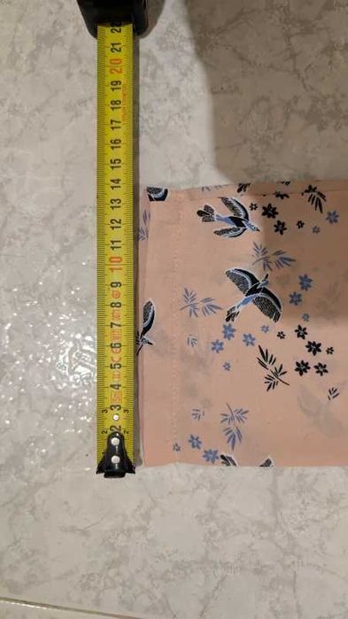 Blusa com pássaros andorinhas azuis larga simples